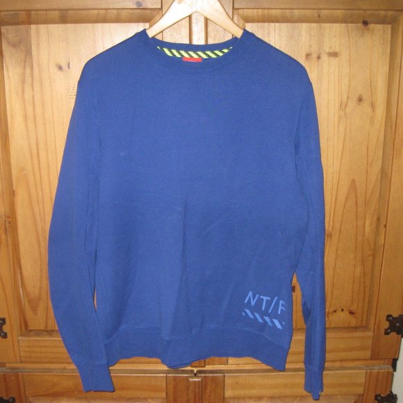 Nike Other - NIKE Pullover Crew Running Zip Back Pocket Blue